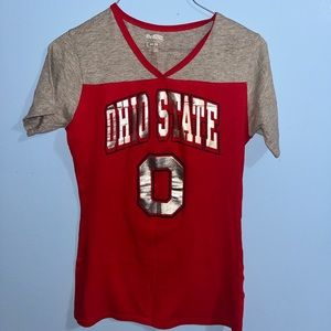 Ohio State Buckeyes T-shirt, women’s medium